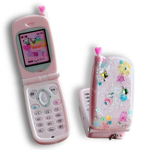 Flip-Phone Keychain